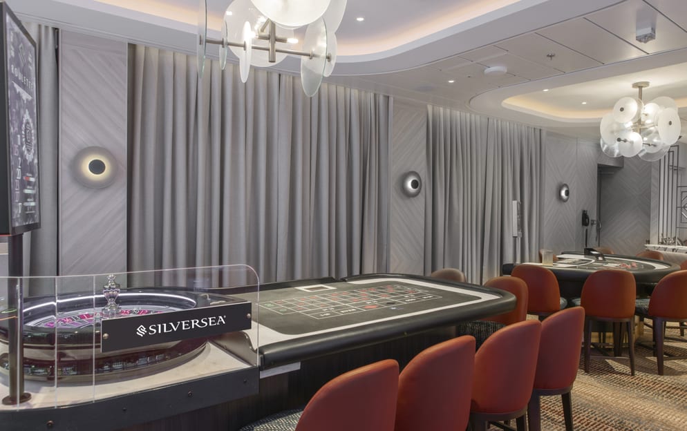 Silversea Silver Nova - Casino 1, ©Silversea Cruises Ltd.jpg